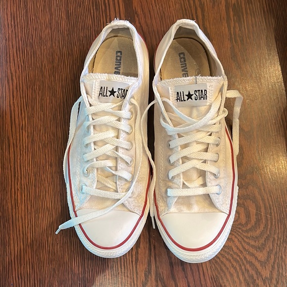Converse Chuck Taylors